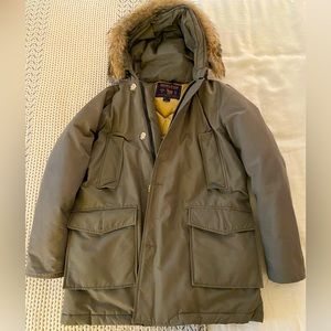 Woolrich Arctic Parka (Men’s Medium, Tundra Grey)
